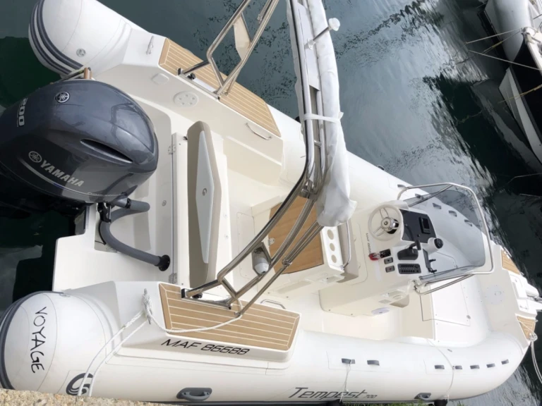 Vermietung Schlauchboot Capelli mit Führerschein