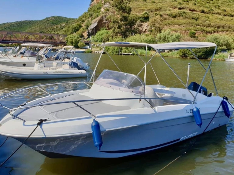 Motorboot mieten in Saint-Florent - Bénéteau Flyer 650 Sun Deck