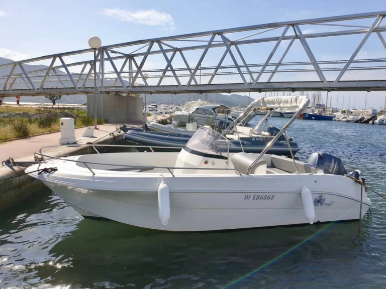 Pacific Craft Pacific Craft 625 Open mieten Saint-Florent