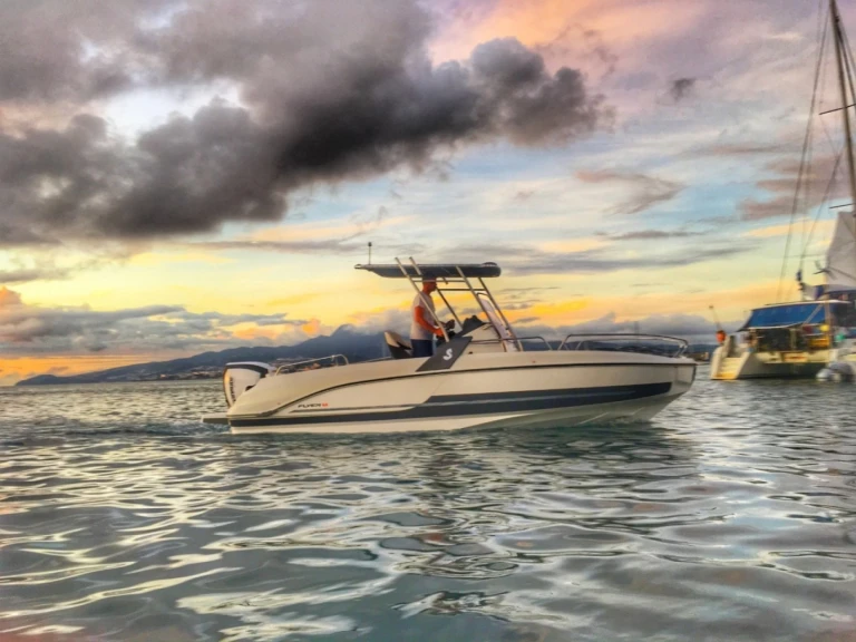 Motorboot mieten in Les Trois-Îlets - Quicksilver Activ 605 Open