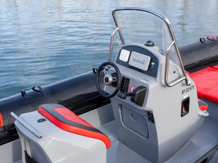 Vermietung Schlauchboot Marshall mit Führerschein
