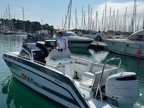 Motorboot mieten in La Trinité-sur-Mer - BMA BOATS BMA X233