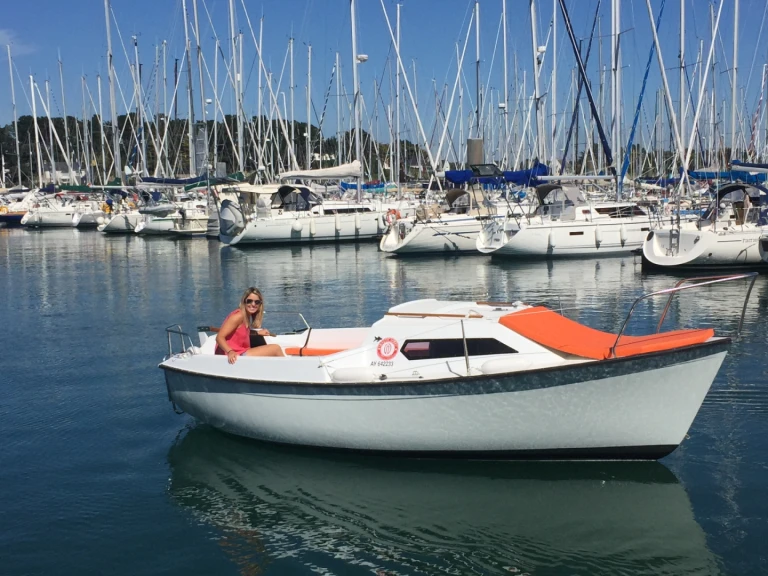 YachtCharter in La Trinité-sur-Mer - Bénéteau California 550 auf SamBoat