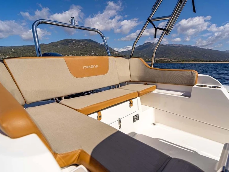 Ein Zodiac ZODIAC MEDLINE 6.8 mieten in Propriano