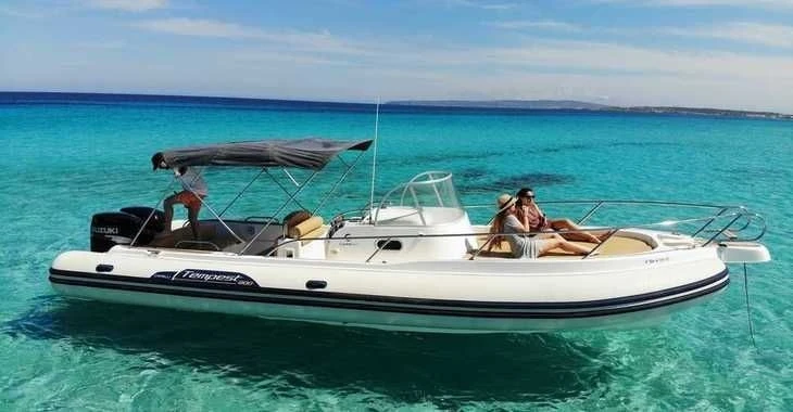 Schlauchboot mieten in Porto-Vecchio - Capelli CAPELLI 900 TEMPEST