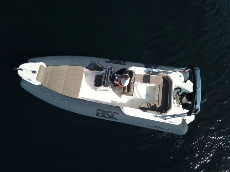 Ein Bsc BSC 78 mieten in Cogolin