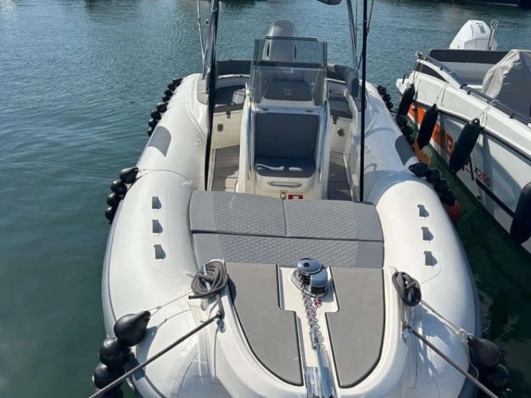 Ein Bsc 70 Open mieten in Cogolin