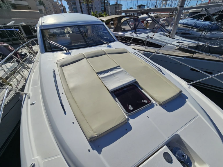 Vermietung Yacht Jeanneau mit Führerschein