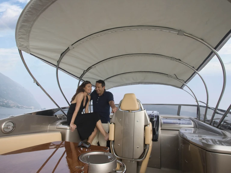 Motorboot mit oder ohne Skipper Riva mieten in La Condamine