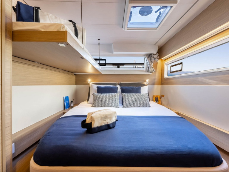 YachtCharter in Salerno - Lagoon Lagoon 43 auf SamBoat