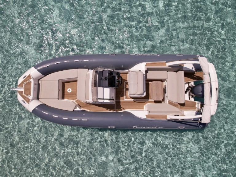 Vermietung Schlauchboot Capelli mit Führerschein