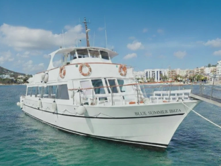 Bootsverleih Artesanal Golondrina Marina Botafoch Samboat