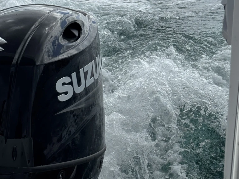 Schlauchboot mieten in Pietà zum besten Preis