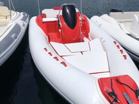 Motorboot mieten in Porto Rotondo zum besten Preis