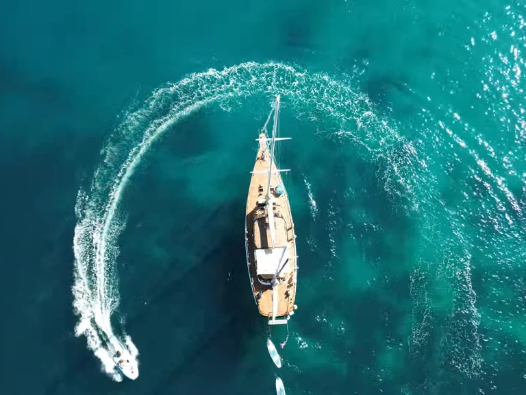 YachtCharter in Welt - Jongert 22D auf SamBoat