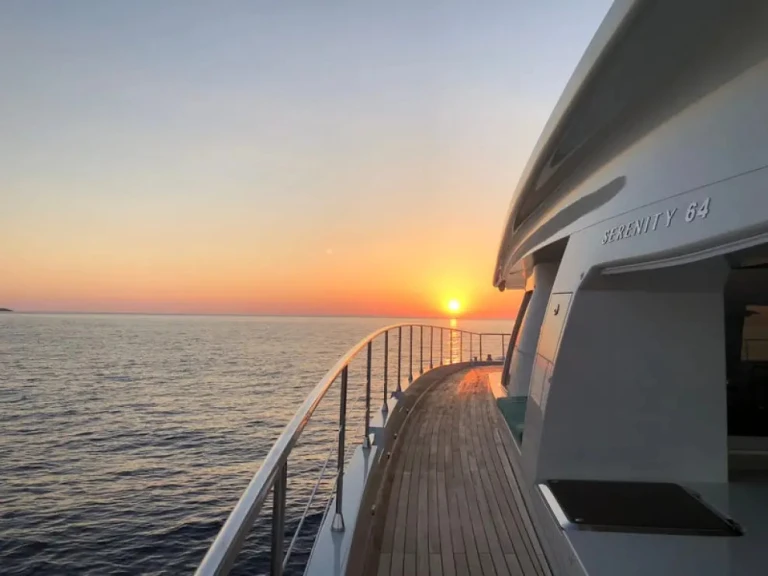 Ein  Serenity 64 LUXE mieten in Sant Antoni de Portmany