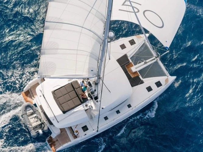 Katamaran mit oder ohne Skipper Lagoon mieten in Athen