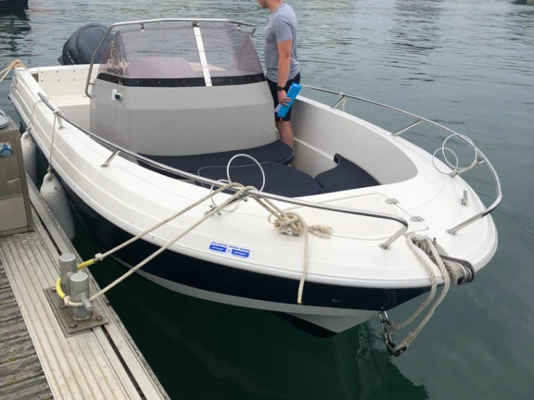 Boot mieten Noirmoutier-en-l'Île günstig Pacific Craft 670 Open Trendy North Shor