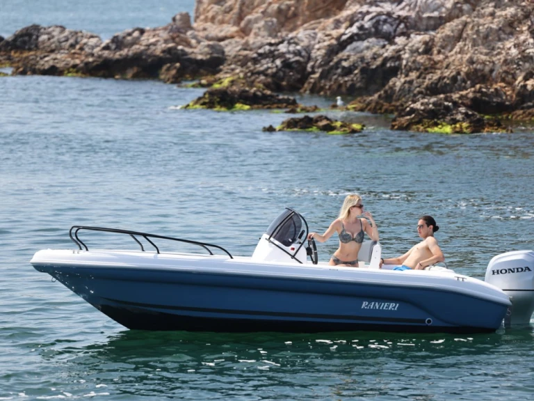 Ranieri Shark 19 mieten Lignano Sabbiadoro