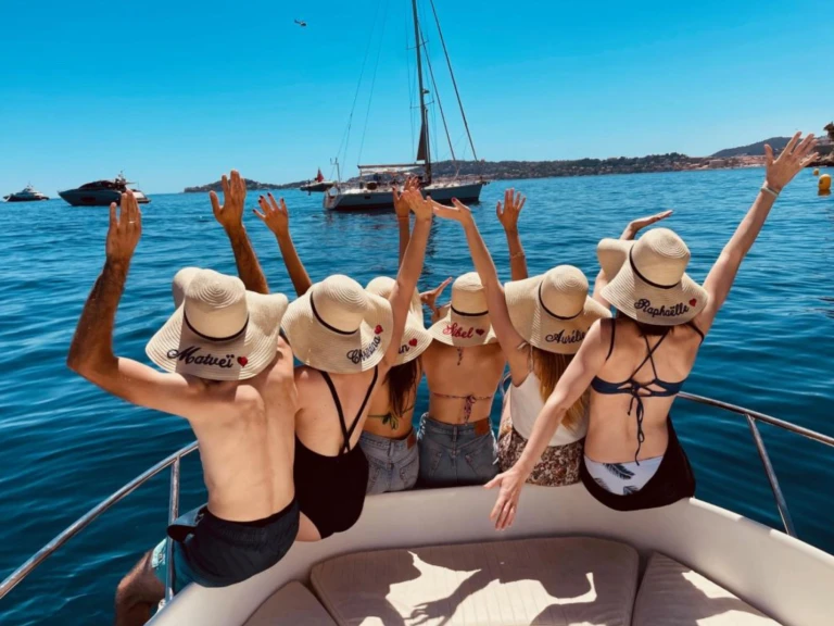 Motorboot mieten in Nizza zum besten Preis