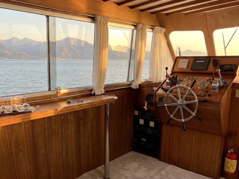 YachtCharter in La Spezia - Alalunga 15 fly auf SamBoat