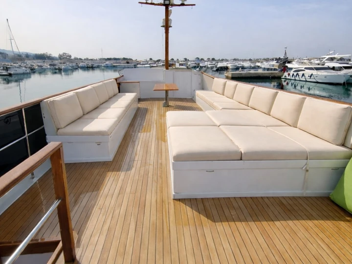 Ein Grand Banks Grand Banks 72 mieten in Álimos