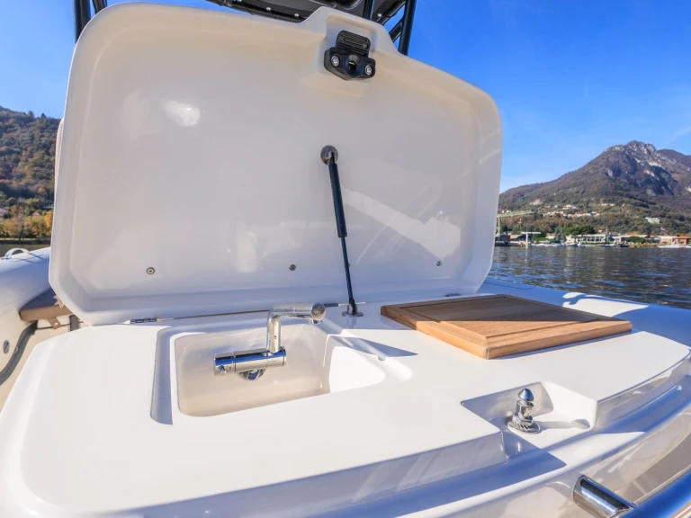 Ein Bwa 308 mieten in Ajaccio