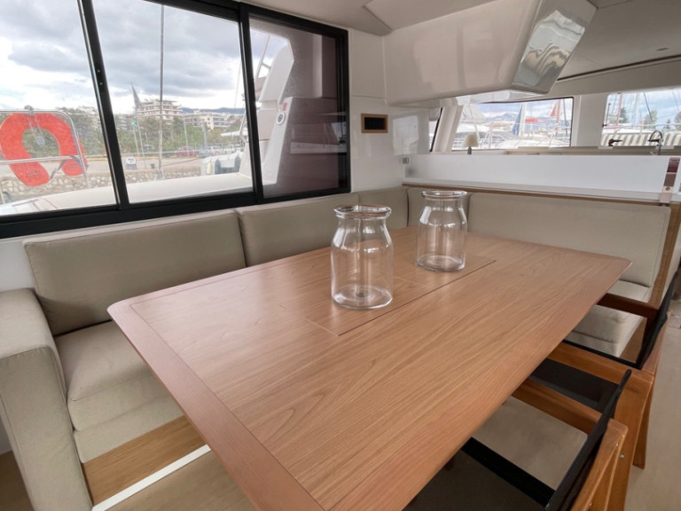 Katamaran mit oder ohne Skipper Bali mieten in Álimos