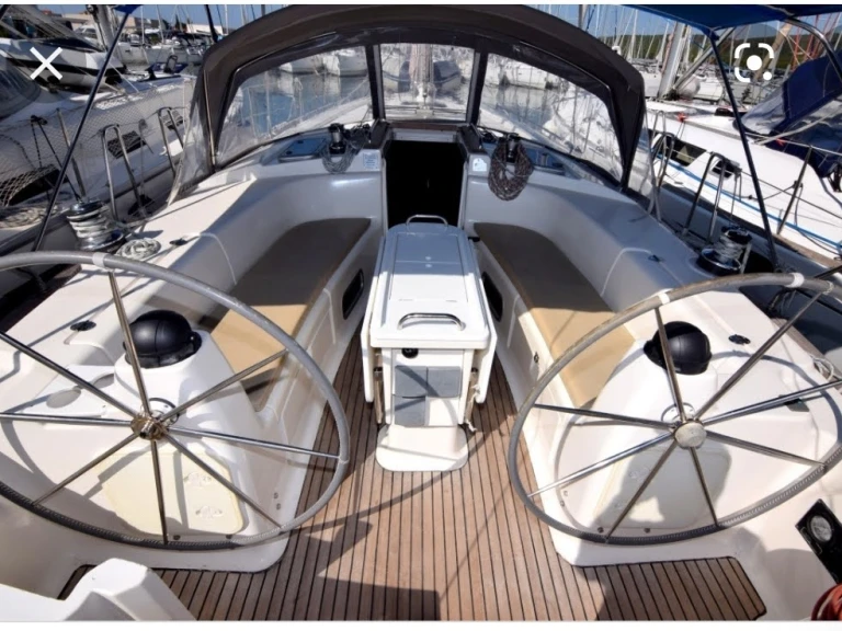 Bootsverleih Bavaria Bavaria 44 Anávyssos Samboat