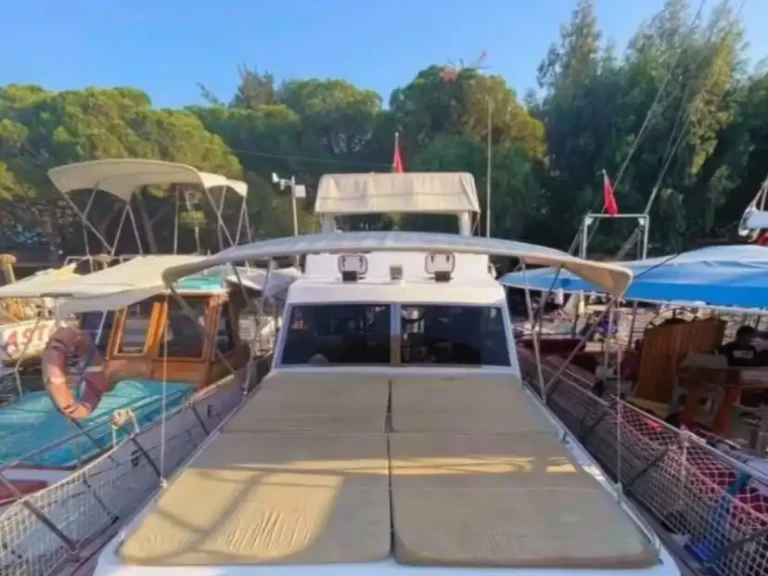 Ein Custom Made mieten in Fethiye