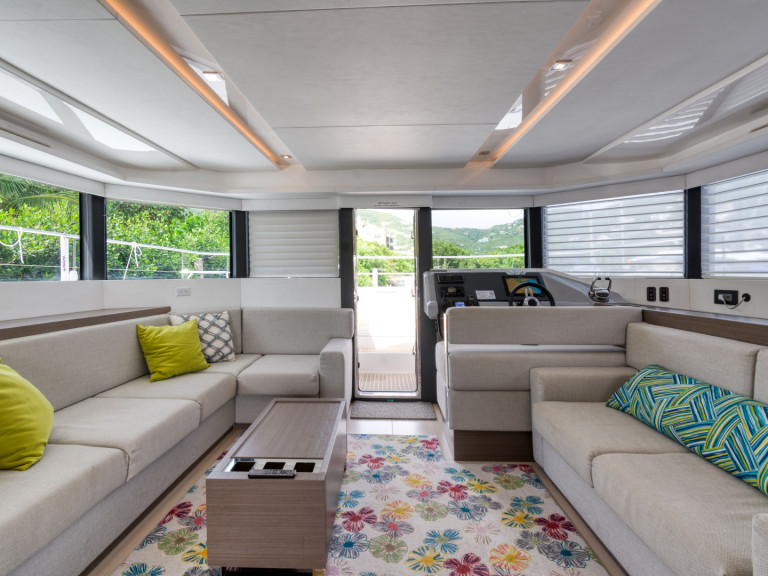 YachtCharter in Tortola - Leopard 53 Motor Yacht auf SamBoat