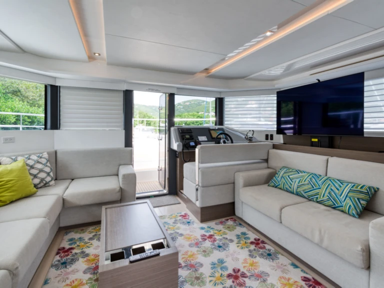 Vermietung Motorboot Leopard 53 mit Führerschein