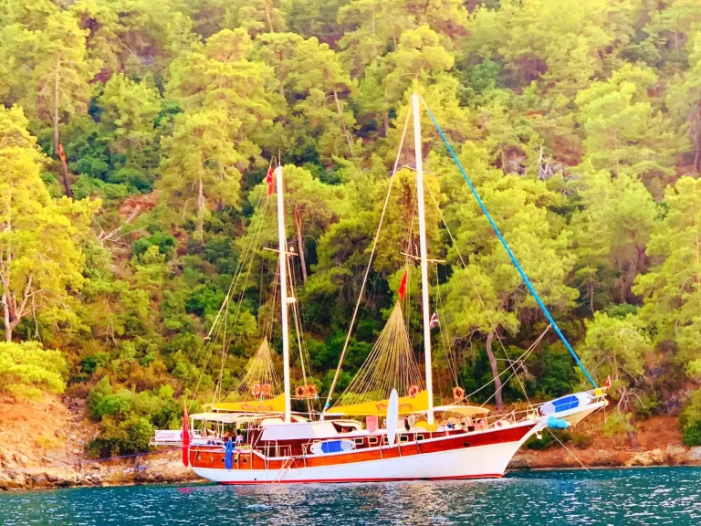 Vermietung Segelboot Custom mit Führerschein