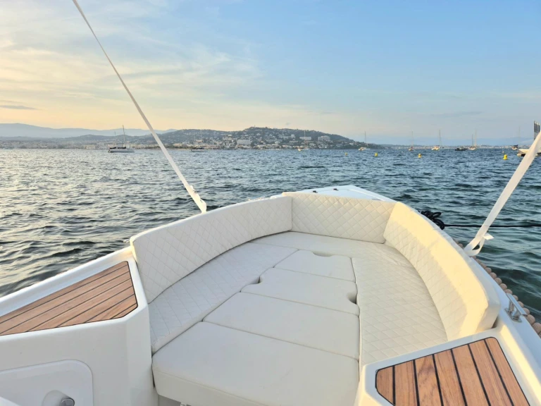 Motorboot mieten in Cannes zum besten Preis