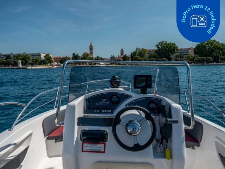 Bluline Bluline 21 Ft Open mieten Lukoran