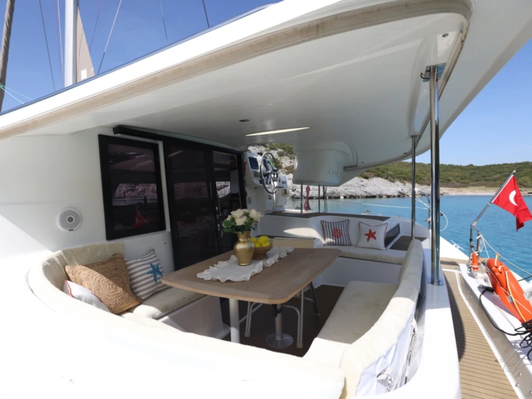 Katamaran mit oder ohne Skipper Fountaine Pajot mieten in Milta Bodrum marina