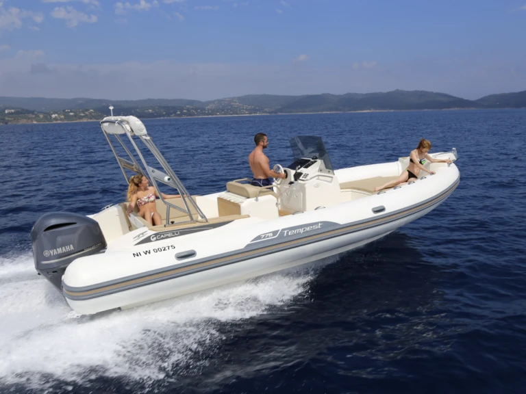 Bootsverleih Capelli Tempest 775 Open Fréjus Samboat