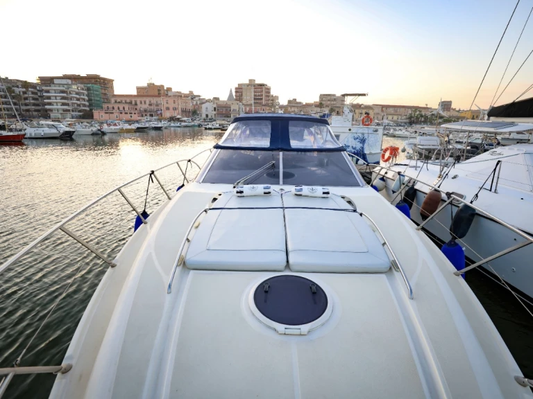 YachtCharter in Porto Siracusa - Azimut Atlantis 47 auf SamBoat