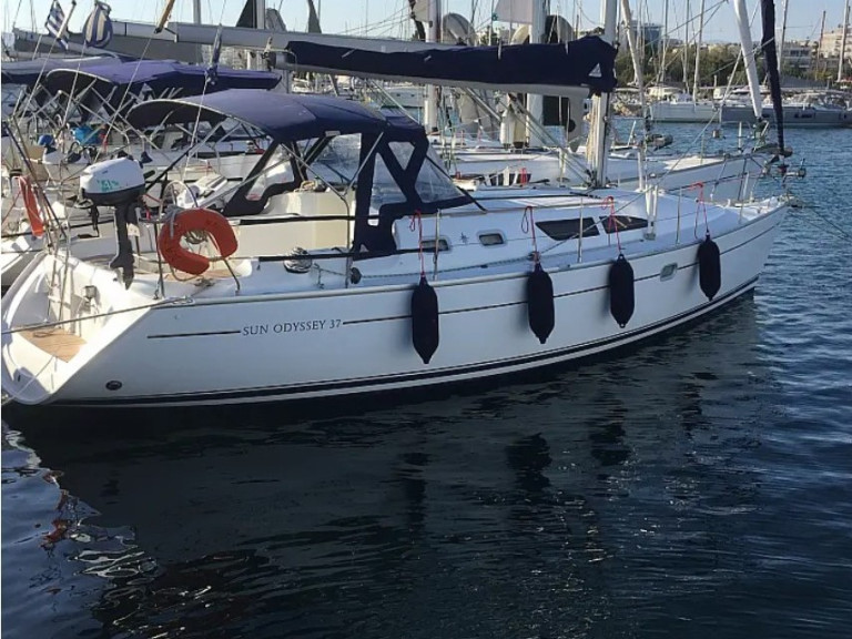 Boot mieten Álimos günstig Sun Odyssey 37