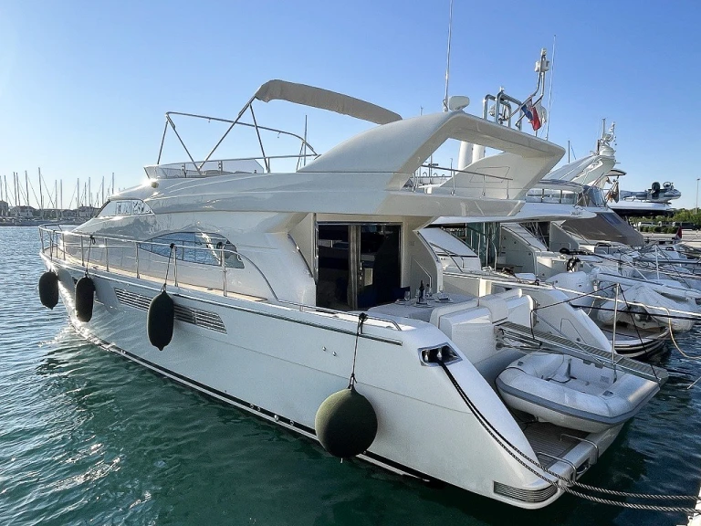 YachtCharter in Sukošan -  Eminence X6 auf SamBoat