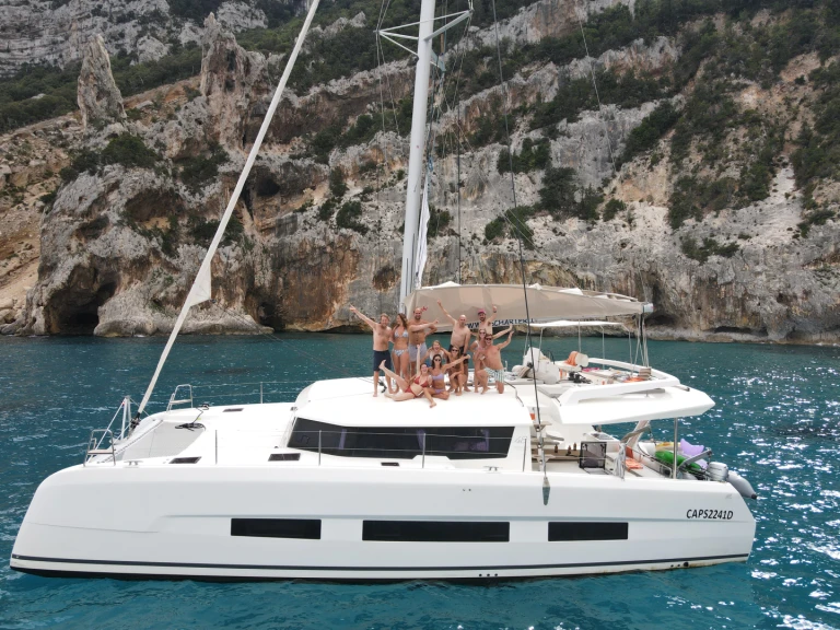 Katamaran mieten in Cagliari zum besten Preis