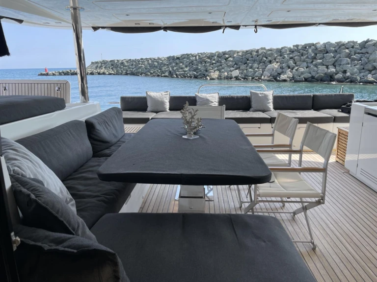 Bootsverleih Lagoon Lagoon 630 Motor Yacht Lavrion Samboat