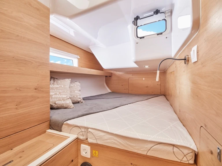 Segelboot mit oder ohne Skipper Elan mieten in Betina