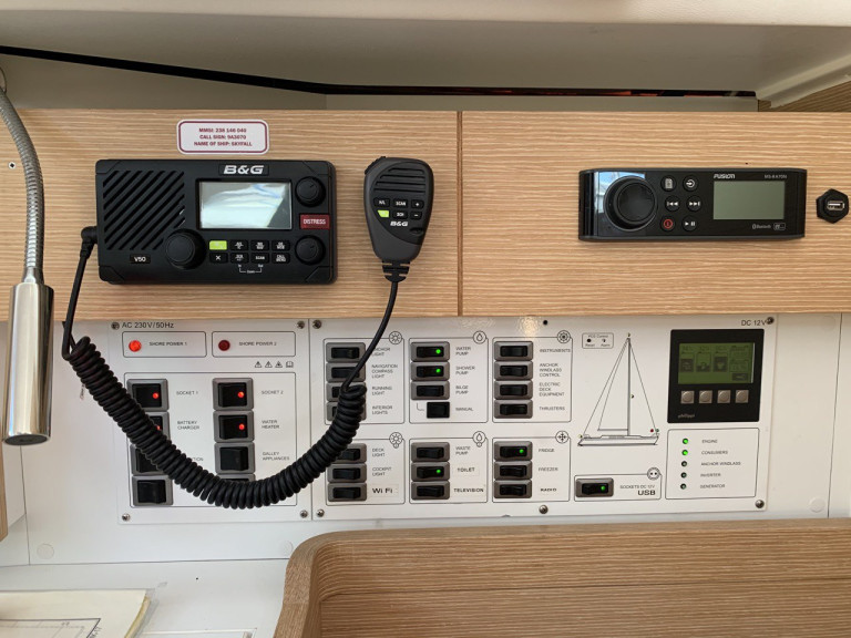 Bootsverleih Elan Impression 45 Betina Samboat