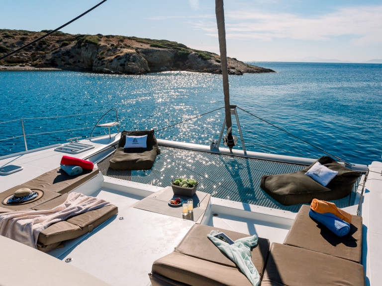 Ein Fountaine Pajot Saba 50 mieten in Néa Péramos