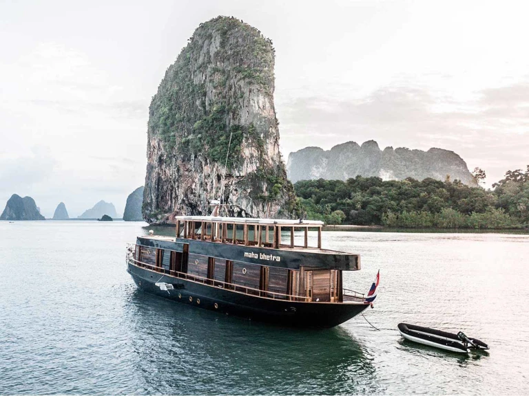 YachtCharter in Mai Khao -  Motoryacht Maha Bhetra auf SamBoat