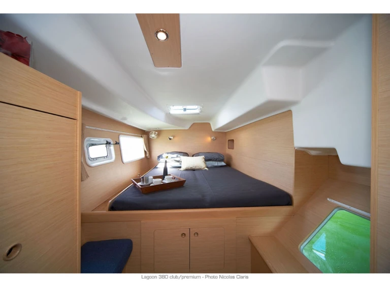 Boot mieten Marsala günstig Lagoon 380