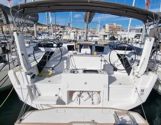 Ein Dufour Dufour 37 mieten in Saint-Raphaël