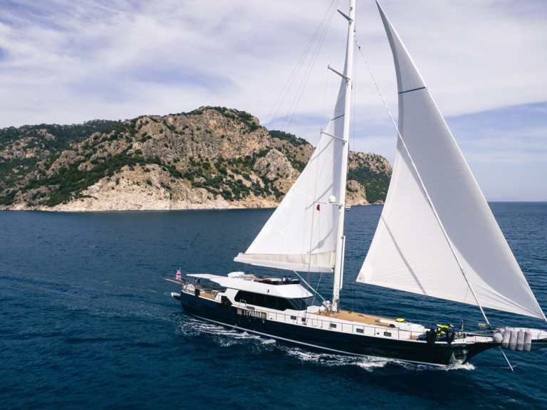 Vermietung Segelboot Custom Made mit Führerschein