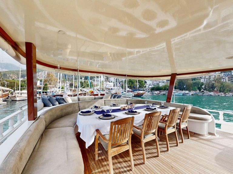 Boot mieten Fethiye günstig Diamond Lila